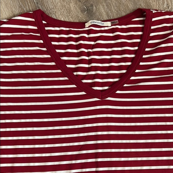 Emerette XL Red White Striped V-Neck Tee | Soft Rayon Blend |Nautical Casual Top - Picture 5 of 9